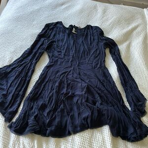 Dark blue balloon sleeve mini dress